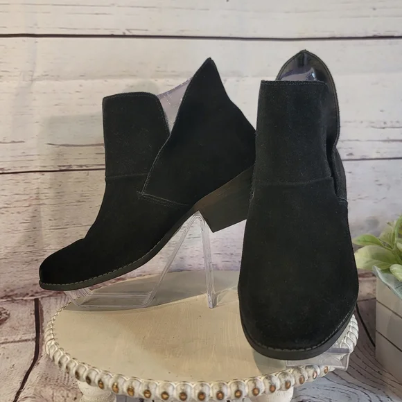 Ruff Hewn Eastern Women's Black Suede Ankle Boots Size 8.5M - Picture 5 of 12
